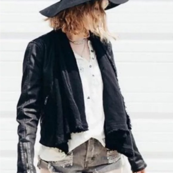 Free People Drape Front Coated Motorcycle Biker Jacket Black Women’s size 4 - Picture 5 of 16